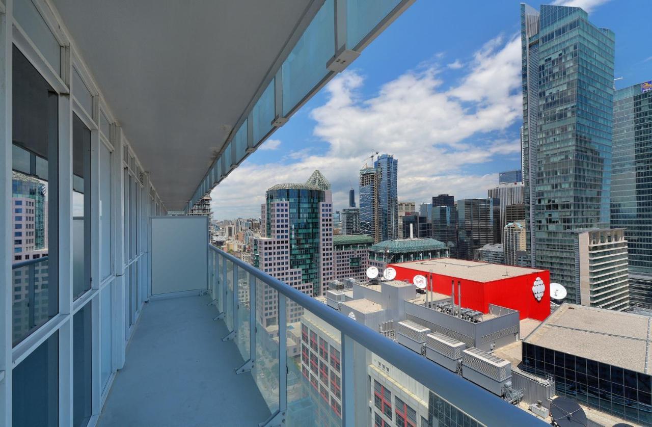 Delsuites - 300 Front Street - 30 Night Stays Toronto Eksteriør bilde