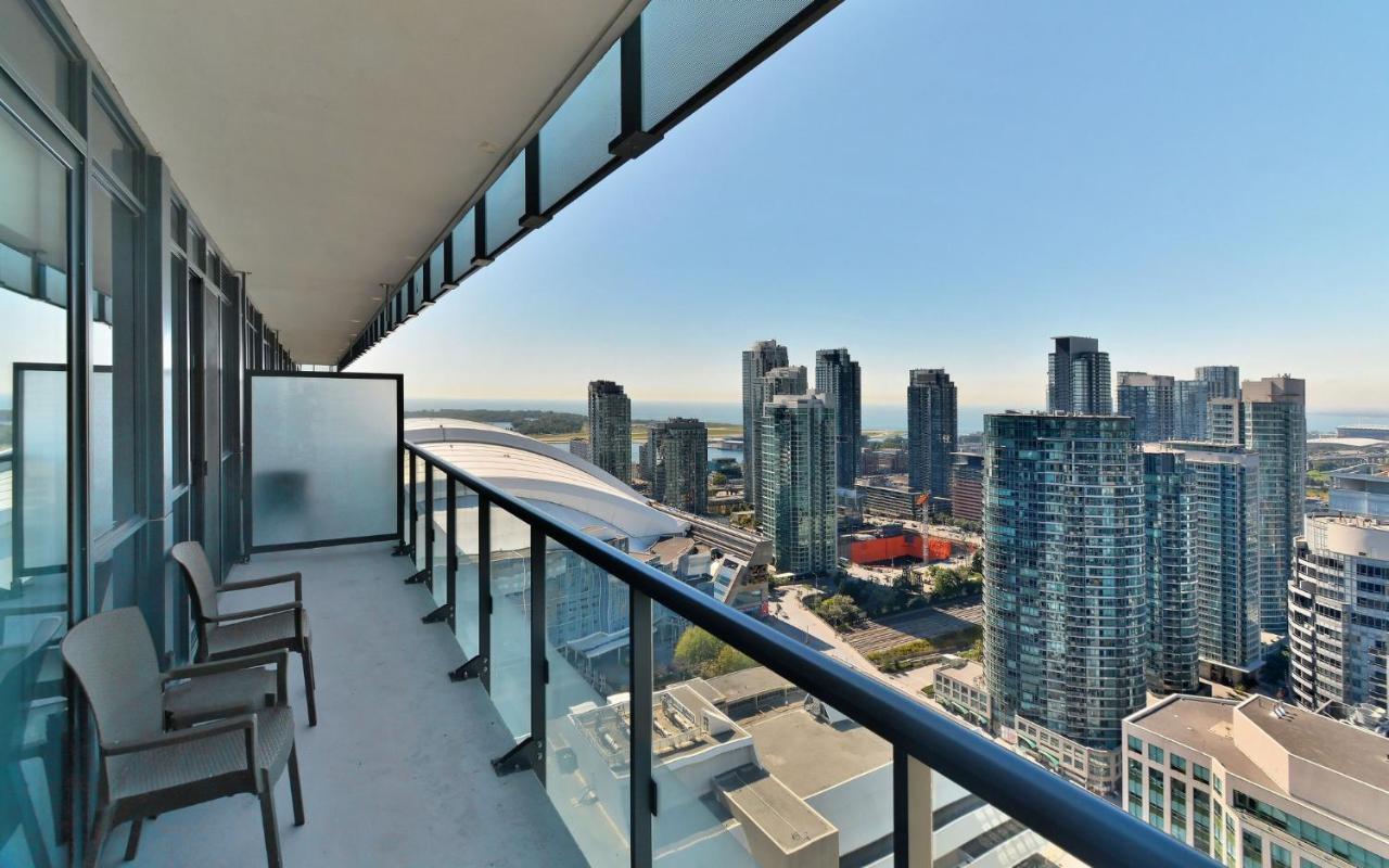 Delsuites - 300 Front Street - 30 Night Stays Toronto Eksteriør bilde